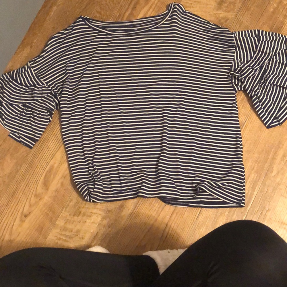 Striped navy blue and white top